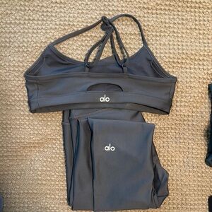 ALO Yoga Slate Gray Set